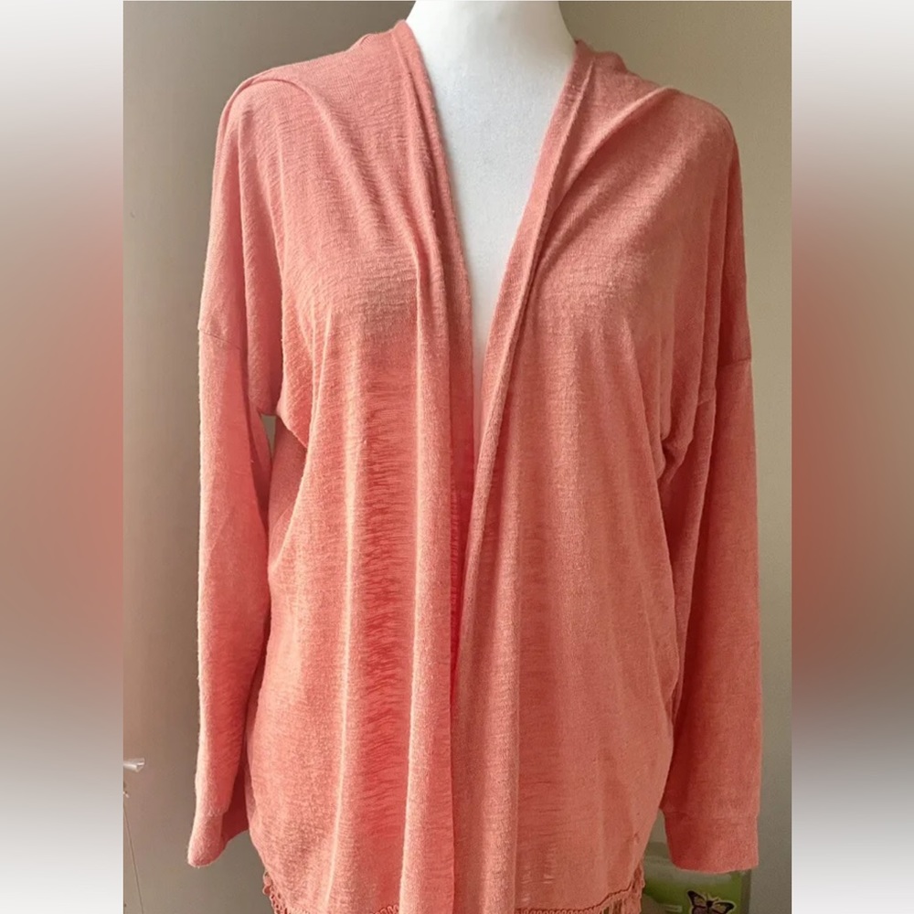 Women’s Bobeau Coral Lightweight Cardigan Medium Open with Lace Trim Accent